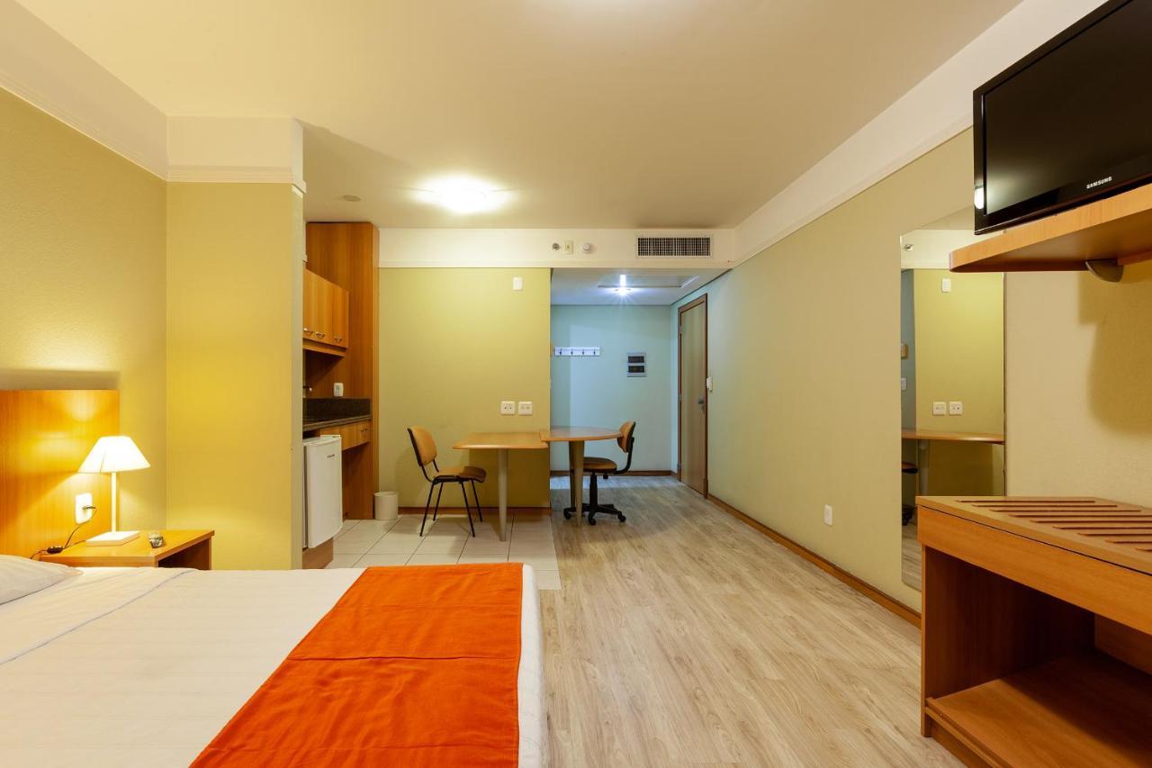 Tri Hotel Executive Caxias Кашиас-ду-Сул Экстерьер фото