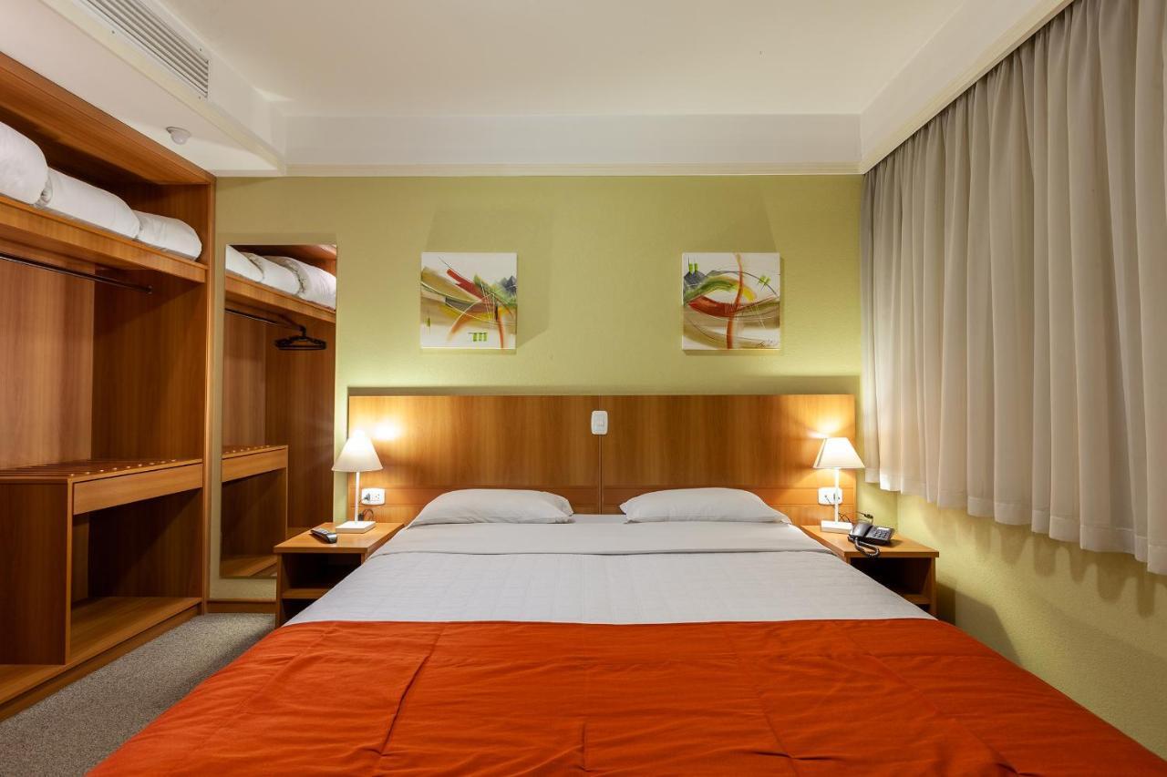 Tri Hotel Executive Caxias Кашиас-ду-Сул Экстерьер фото